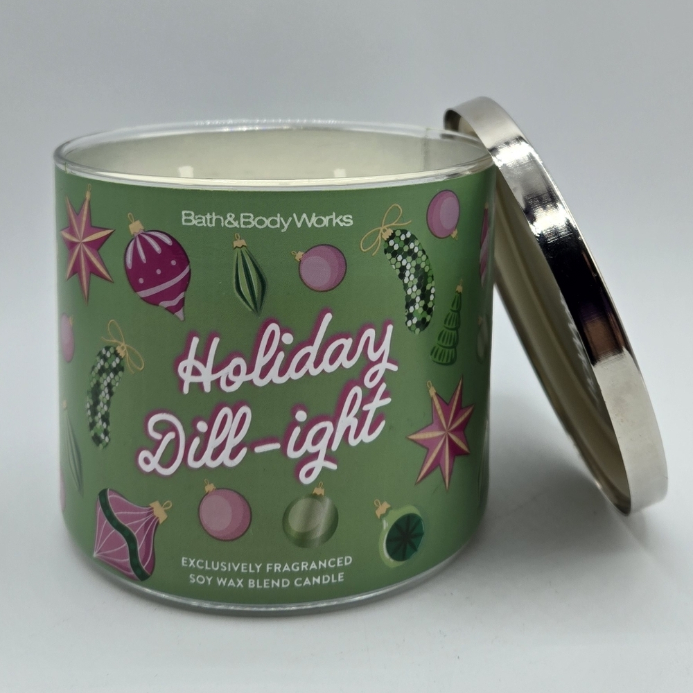Bath & Body Works Holiday Dill-ight 3 Wick Candle